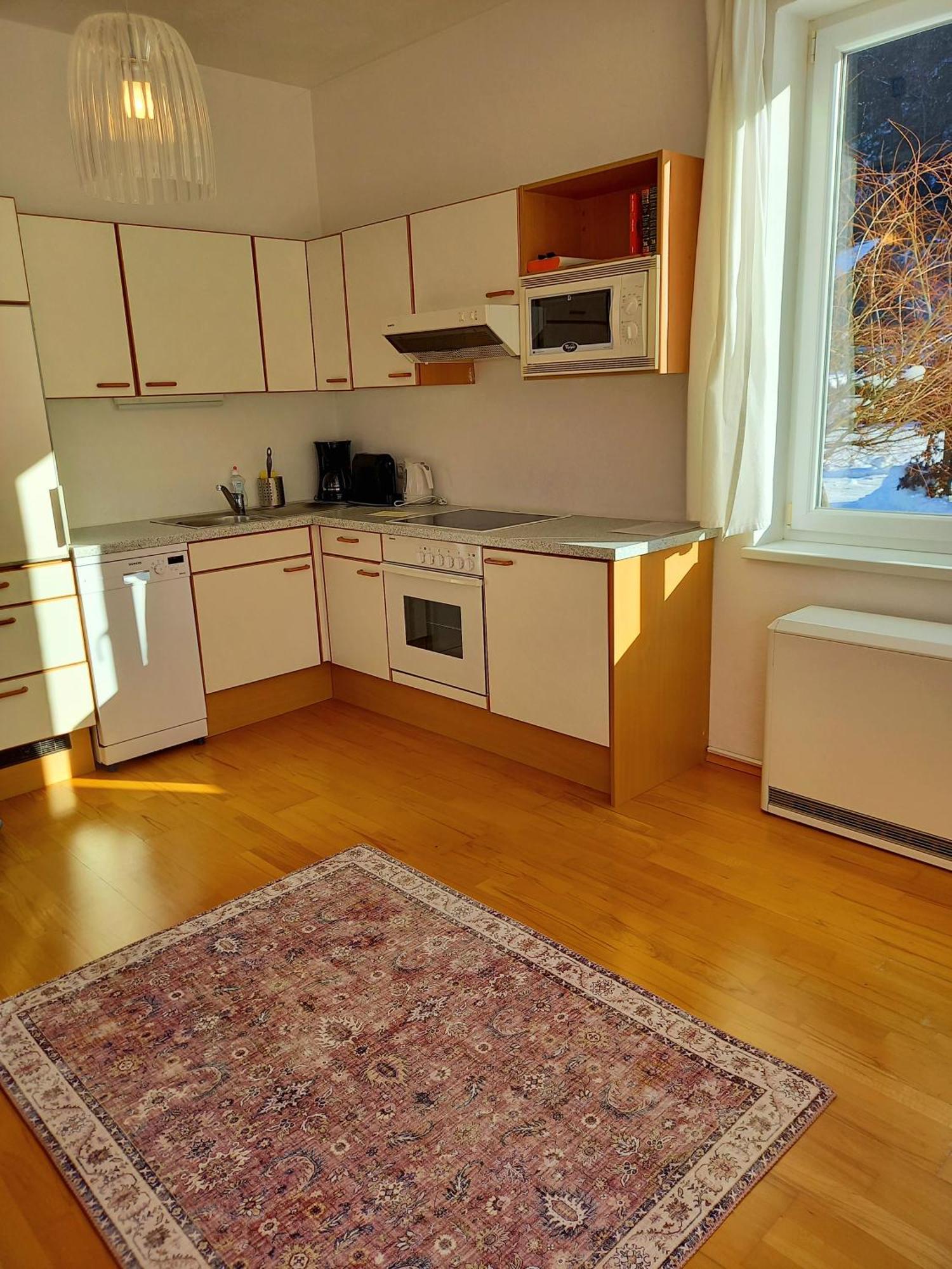 Flores, Ferienhaus Oder Doppelzimmer, Im Gruenen, 5 Gehminuten Ins Zentrum, Parkplatz, Zero Emissions Bad Ischl Exterior foto