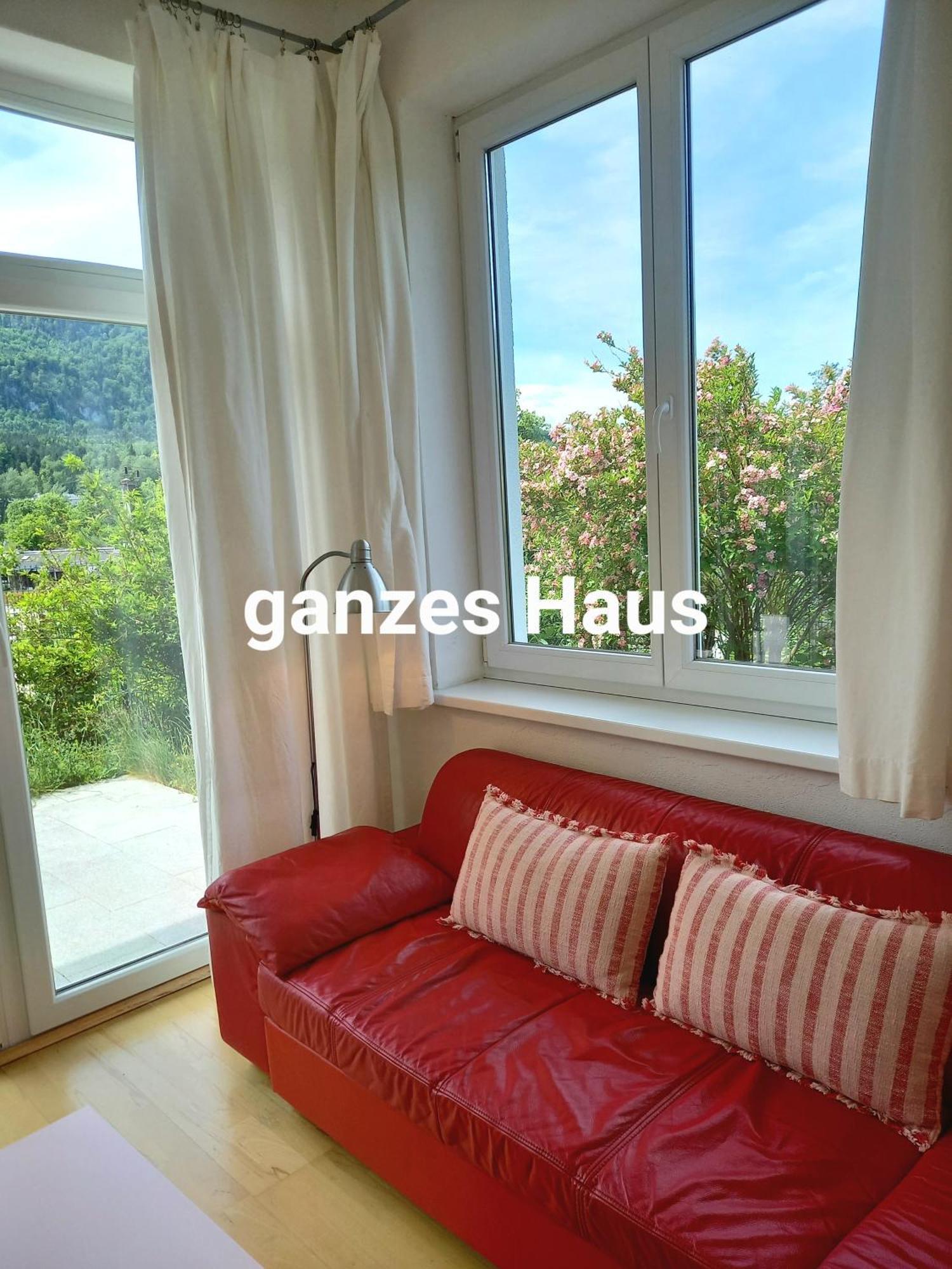 Flores, Ferienhaus Oder Doppelzimmer, Im Gruenen, 5 Gehminuten Ins Zentrum, Parkplatz, Zero Emissions Bad Ischl Exterior foto